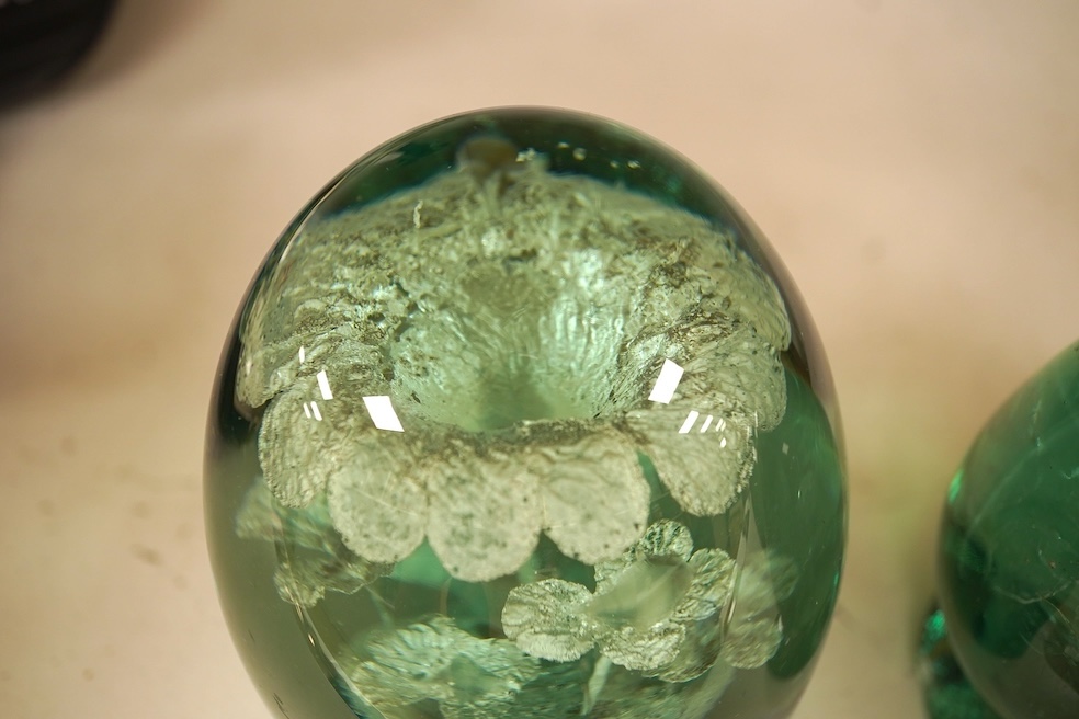 Three Victorian glass dumps, tallest 9cm